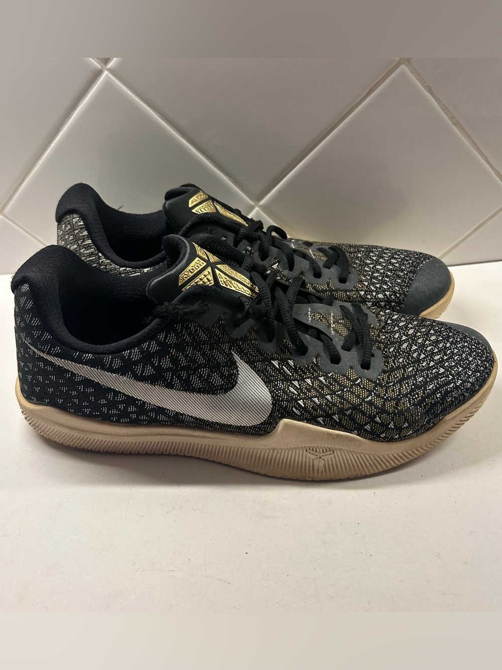Nike Kobe Bryant Mamba Instinct Sneakers Men's Size 10.5 852473-010 2017